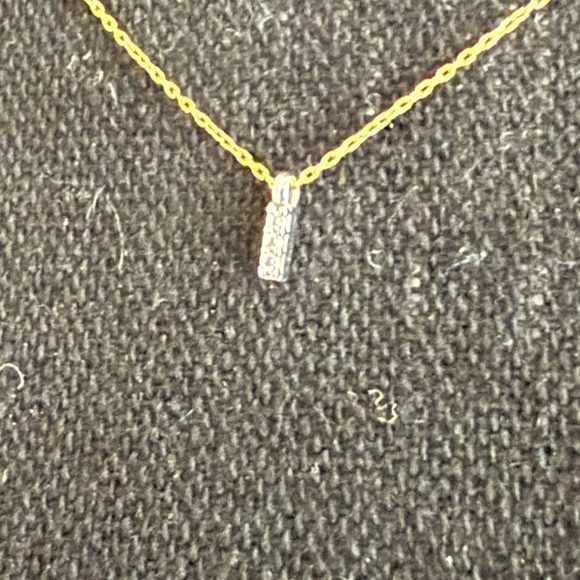 Maison Birks Diamond Rosée du Martin Bar Pendant with gold necklace - Picture 7 of 10